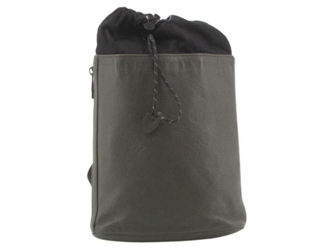 Sac à épaule Louis Vuitton Khaki Monogram Shadow