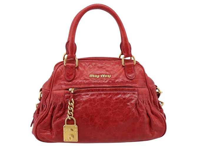 Bolso Convertible Coffer Miu Miu de Piel Matelassé Medium Roja