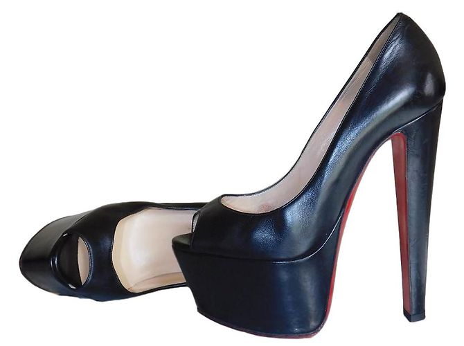 Christian Louboutin Décolleté platform Louboutin