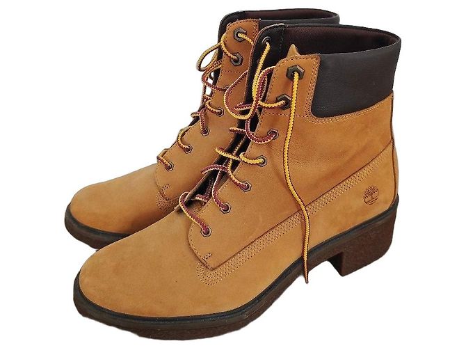 Timberland Women's Yellow Leather Boots