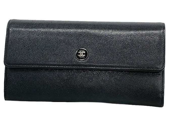Cartera larga Chanel de piel de becerro granulada negra