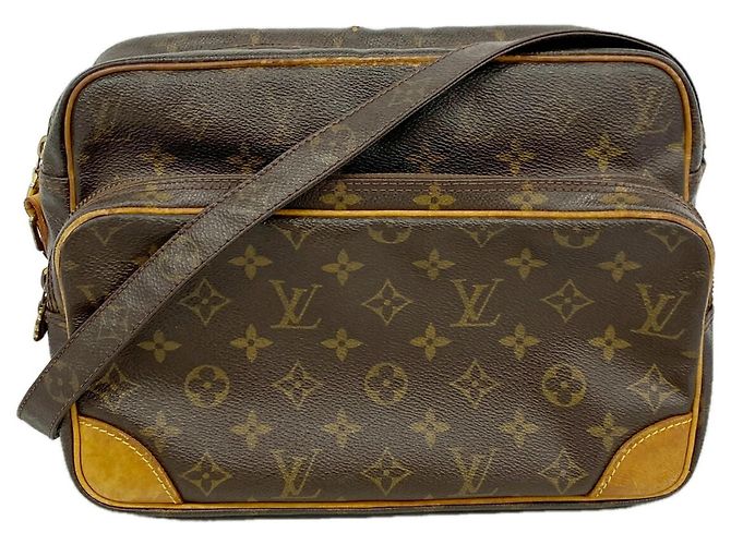 Bolso de hombro Louis Vuitton Monogram Nile