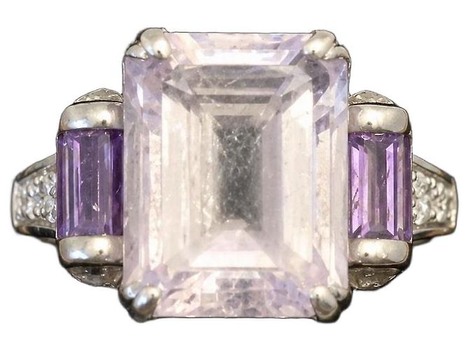 Mauboussin Ring aus Weißgold mit Amethyst und Diamanten