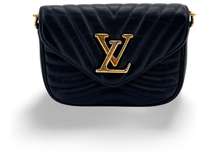 Louis Vuitton New Wave Multi Pochette em couro acolchoado