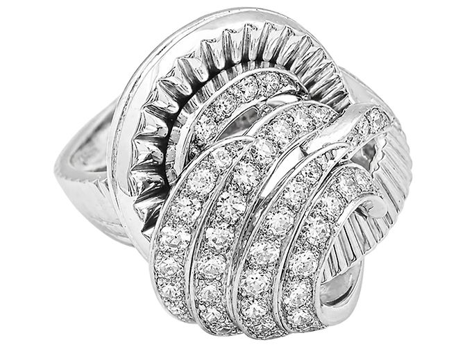Autre Marque Anello "Tourbillon" in oro bianco, platino e diamanti.