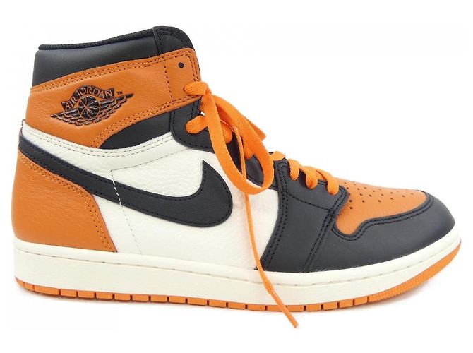 Autre Marque Baskets Nike Jordan