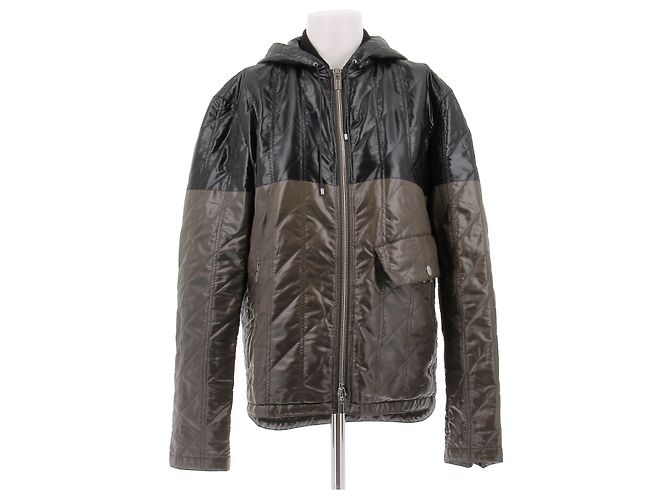 Hermès Gesteppte Kapuzenjacke in Schwarz und Khaki