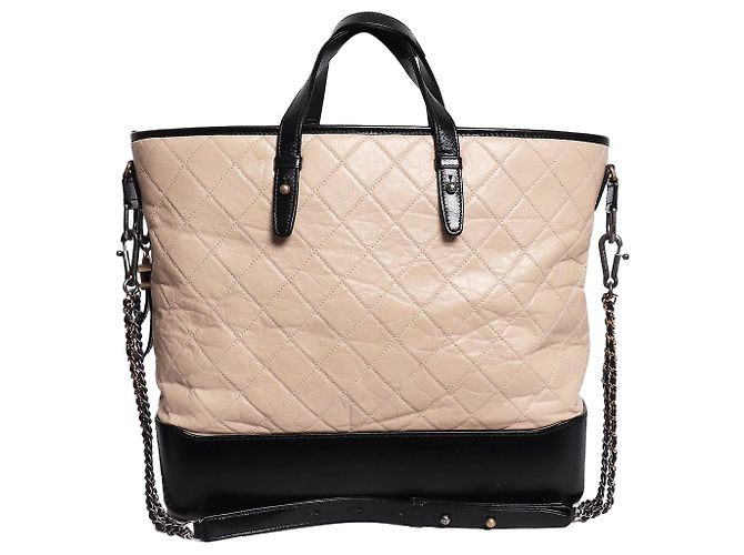 Chanel Saco tote acolchoado Gabrielle 2017 em couro de cordeiro bege