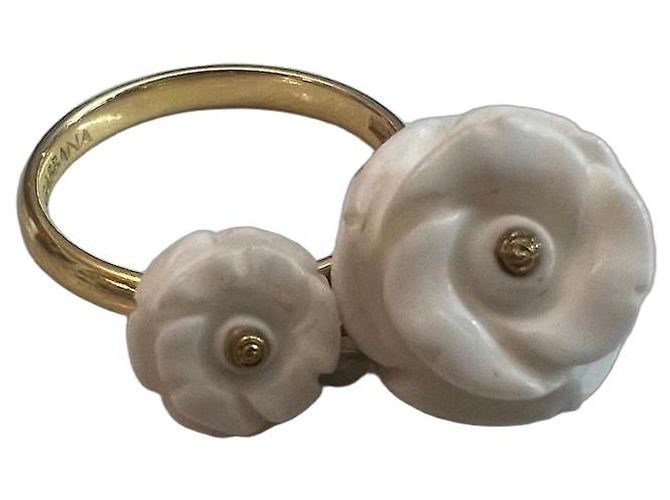 Anello Dolce & Gabbana Mamma in oro 18K e calcedonia bianca