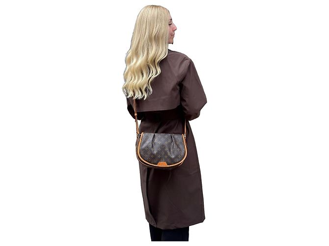 Louis Vuitton Menilmontant PM