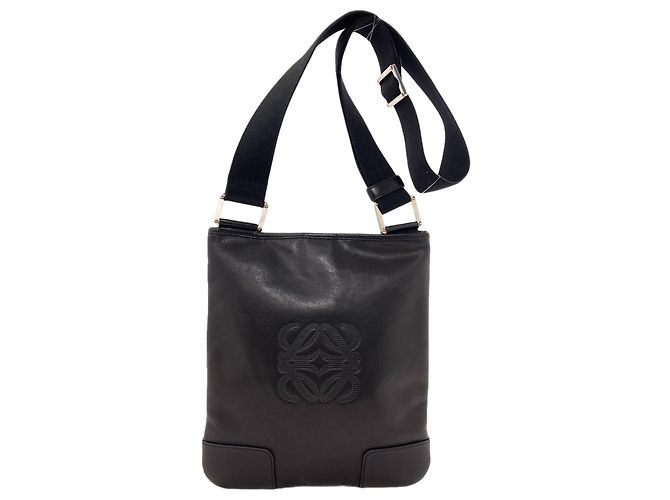 Bolsa de Ombro Loewe Anagram