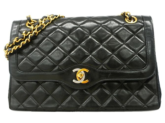Borsa a tracolla Chanel Matelassé Nera