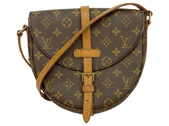 Bolsa de Ombro Louis Vuitton Monogram Chantilly MM
