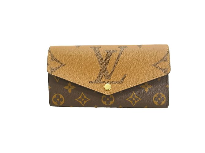 Louis Vuitton Monogram Giant Reverse Portefeuille Sarah Long Wallet