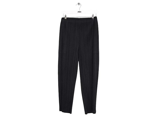 Pleats Please Pantalones rectos negros