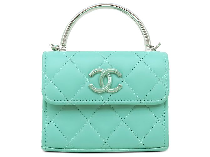 Bolsa Chanel Mini Quilted Lambskin com alça de mão e corrente, Verde