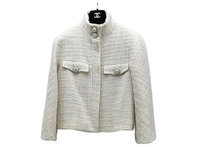 Chanel 19B Métiers d'Art Jackets