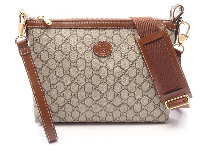 Gucci Interlocking G GG Supreme Messenger Bag