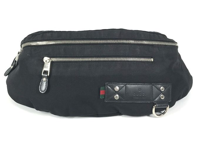 Borsa a tracolla Gucci in nylon nero