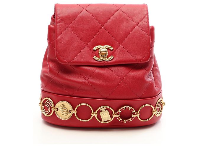 Chanel Matelassé Small Chain Rucksack/Handtasche
