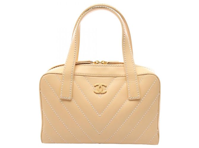Bolsa Chanel Wild Stitch Chevron V-Stitch