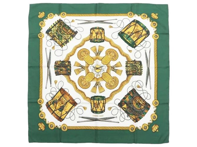 Hermès Carré 90 Les Tambours verde e bianco