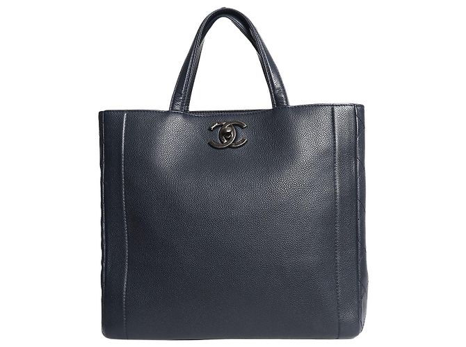 Chanel Navy 2014 caviar Executive tote