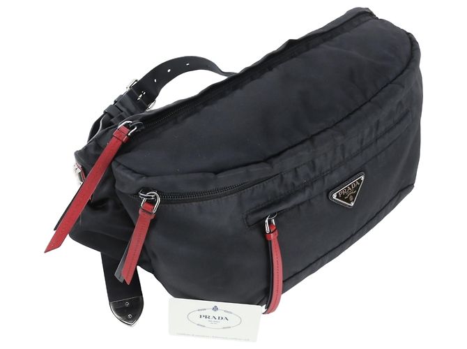 Borsa 2-Way Prada Tessuto Nylon con logo triangolare