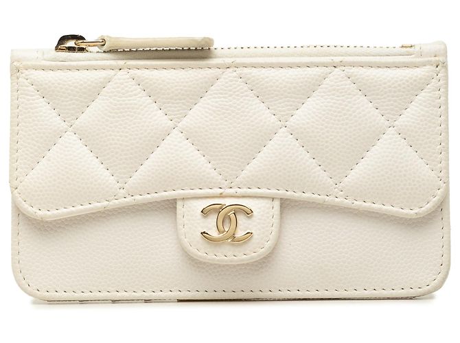 Chanel White CC Quilted Caviar Flap Zip Card Holder