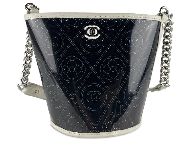 Borsa a secchiello Chanel Camellia Coco in PVC nero e vitello stropicciato, Small