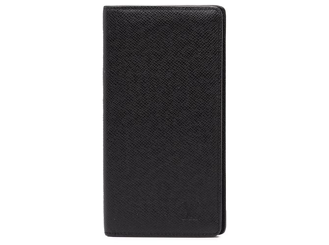 Louis Vuitton Black Taiga Portefeuille Brazza Bifold Long Wallet