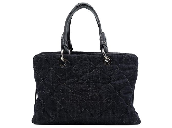 Chanel Timeless Tote aus schwarzem gestepptem Denim mit CC