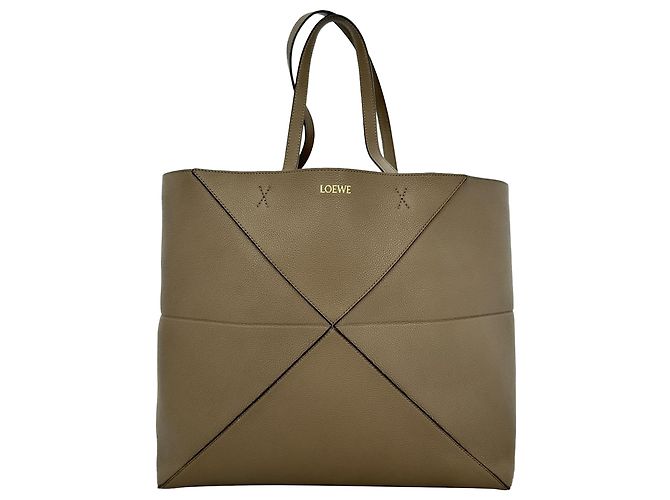 Loewe Medium Puzzle Fold Horizontal Tote Bag aus braunem Leder