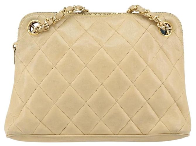 Chanel Vintage Chain Quilted Caviar Medium