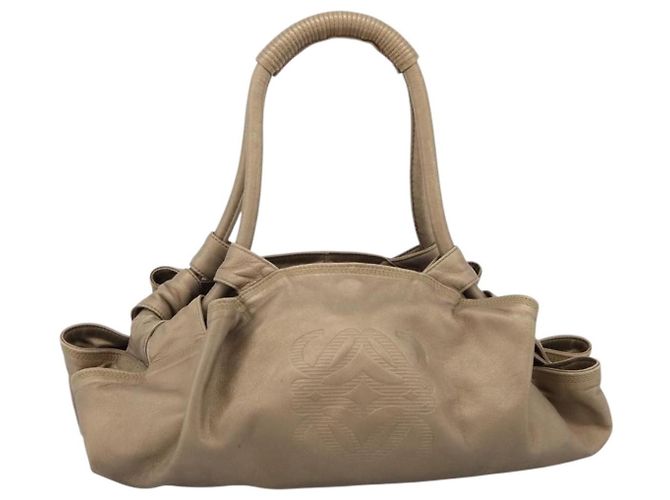Loewe Aire Leather Medium