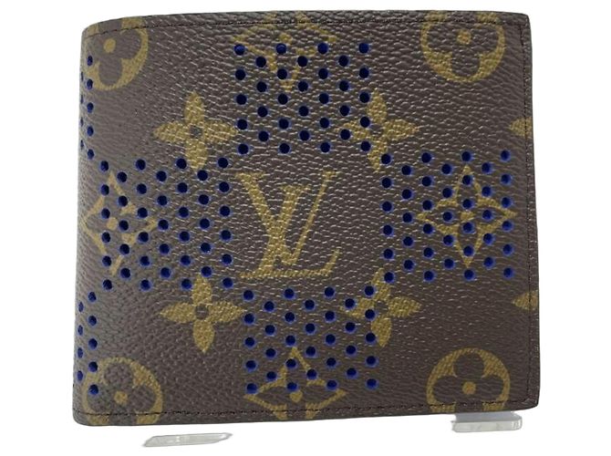 Louis Vuitton Portefeuille Marco Bi-fold Wallet