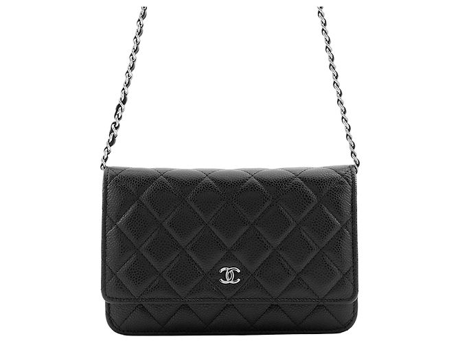 Timeless Chanel Classic Matelassé Chain Wallet