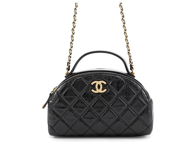 Borsa a tracolla con catena Chanel Matelassé
