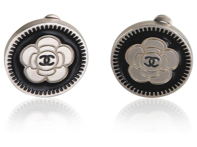 Gabrielle Pendientes Chanel 2006 Camelia