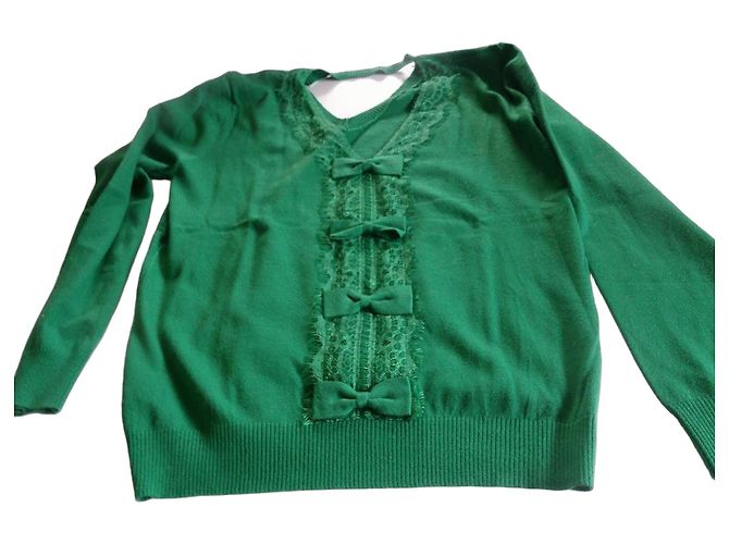 Autre Marque Pull&Bear Grüner Strickpullover mit Schleifen und Spitze