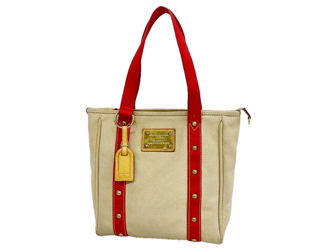Sac Cabas MM Louis Vuitton Antigua
