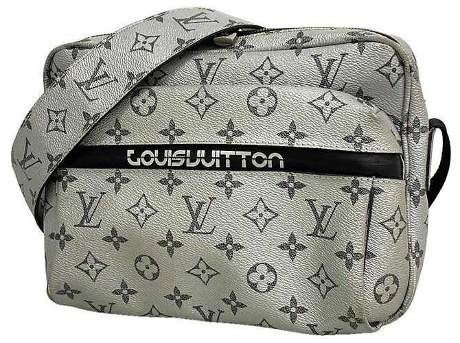 Bolso de hombro Louis Vuitton Monogram Reflect PM