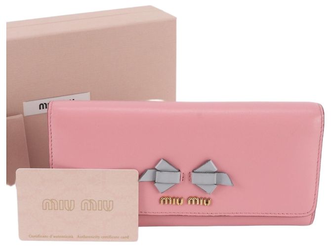 Portafoglio bi-fold in pelle rosa Miu Miu