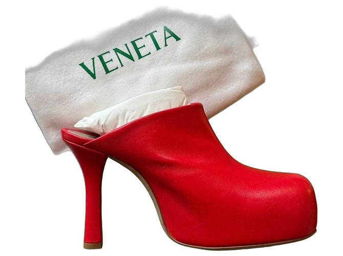 Bottega Veneta BV Bold Leder-Mules mit Absatz