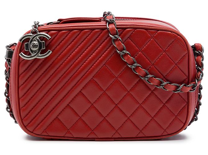 Chanel Coco Boy Camera Bag Klein, gestepptes Lammleder, Rot