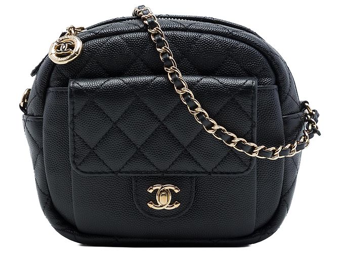 Bolsa Day Camera Chanel CC acolchoada em couro Caviar preto