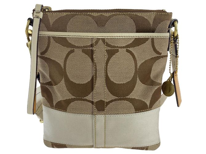 Bolsa de Ombro COACH Signature Canvas Leather