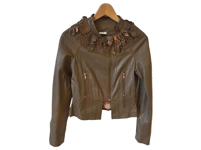 Casaco Givenchy em couro T.38