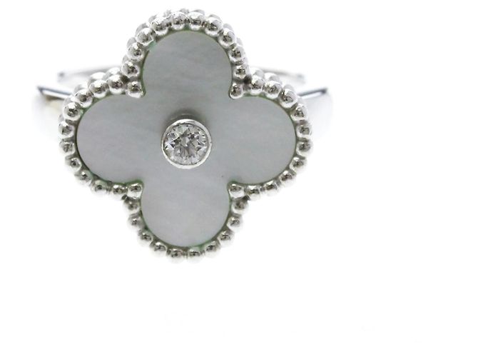 Van Cleef & Arpels Vintage Alhambra Ring