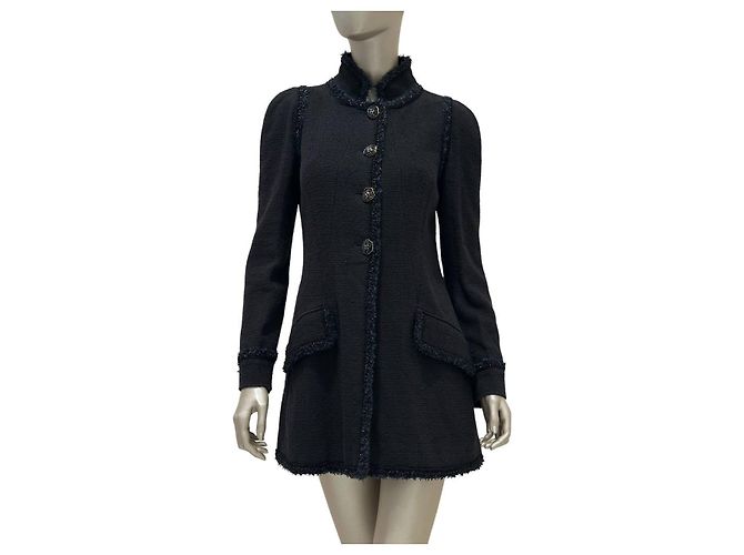 Chanel 2013 Cruise Versailles Black Tweed Jacket CC Buttons Size 40 Pre-owned